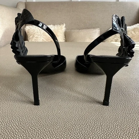 Saint Laurent Edie Patent Leather and Snakeskin Pump - Picture 7 of 11